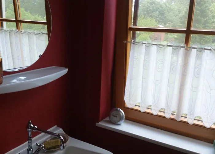 לינה וארוחת בוקר Orangerie Gehaichnishof 7born